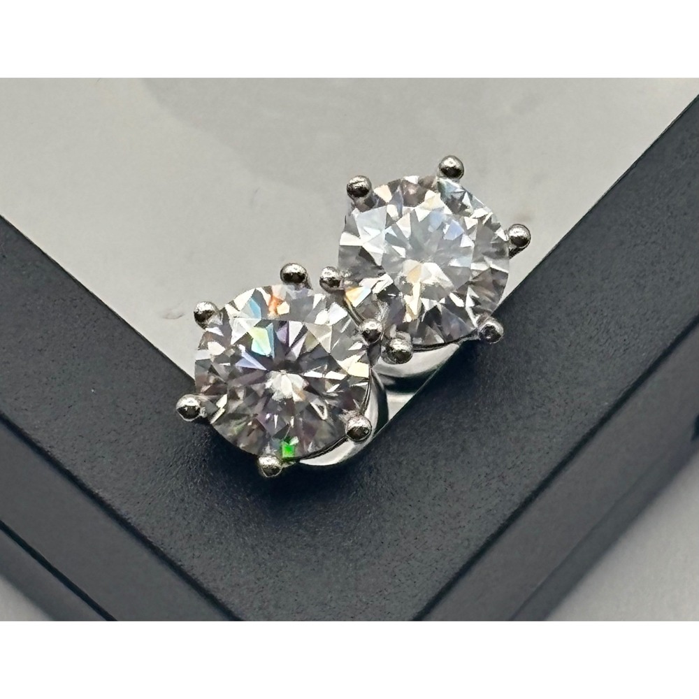 2ctw Round Brilliant Moissanite Stud Earrings 925 Sterling Silver D Color GRA